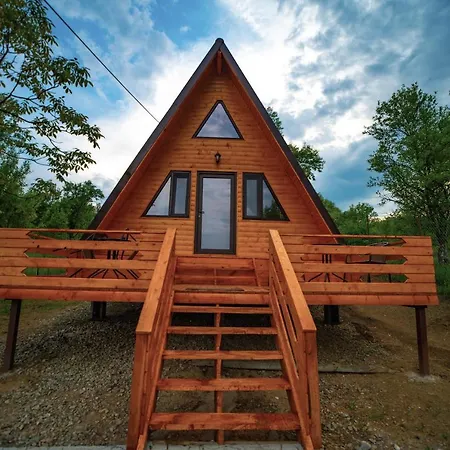 Stelele Coziei Camping Valcea