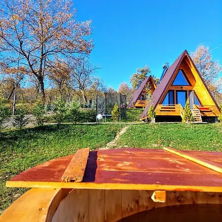 Stelele Coziei Camping Valcea