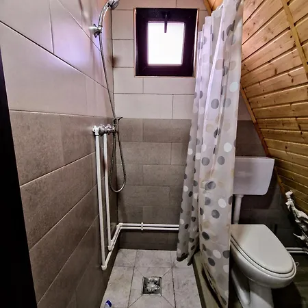 Stelele Coziei Camping Valcea